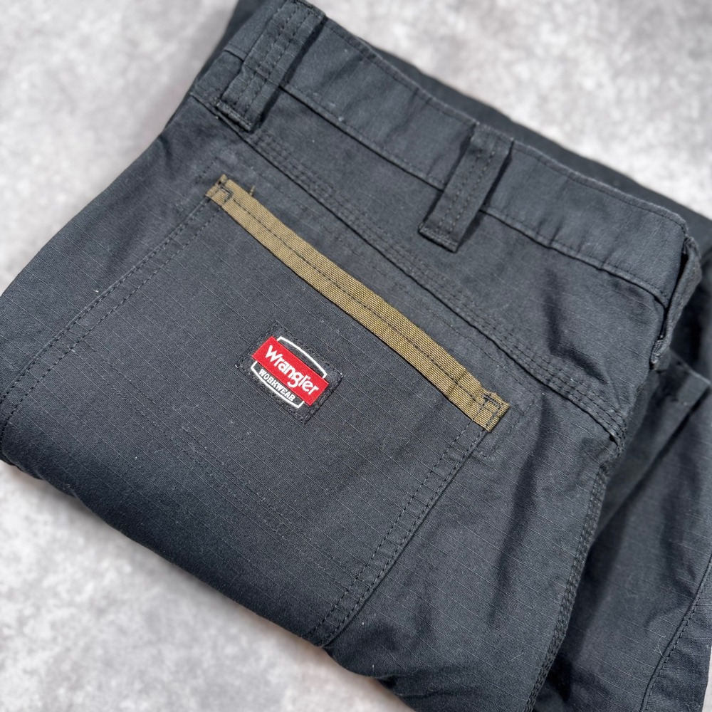 Wrangler Workwear Black Ripstop Cargo Pants 36x30 Utility Carpenter 10WMWR1B